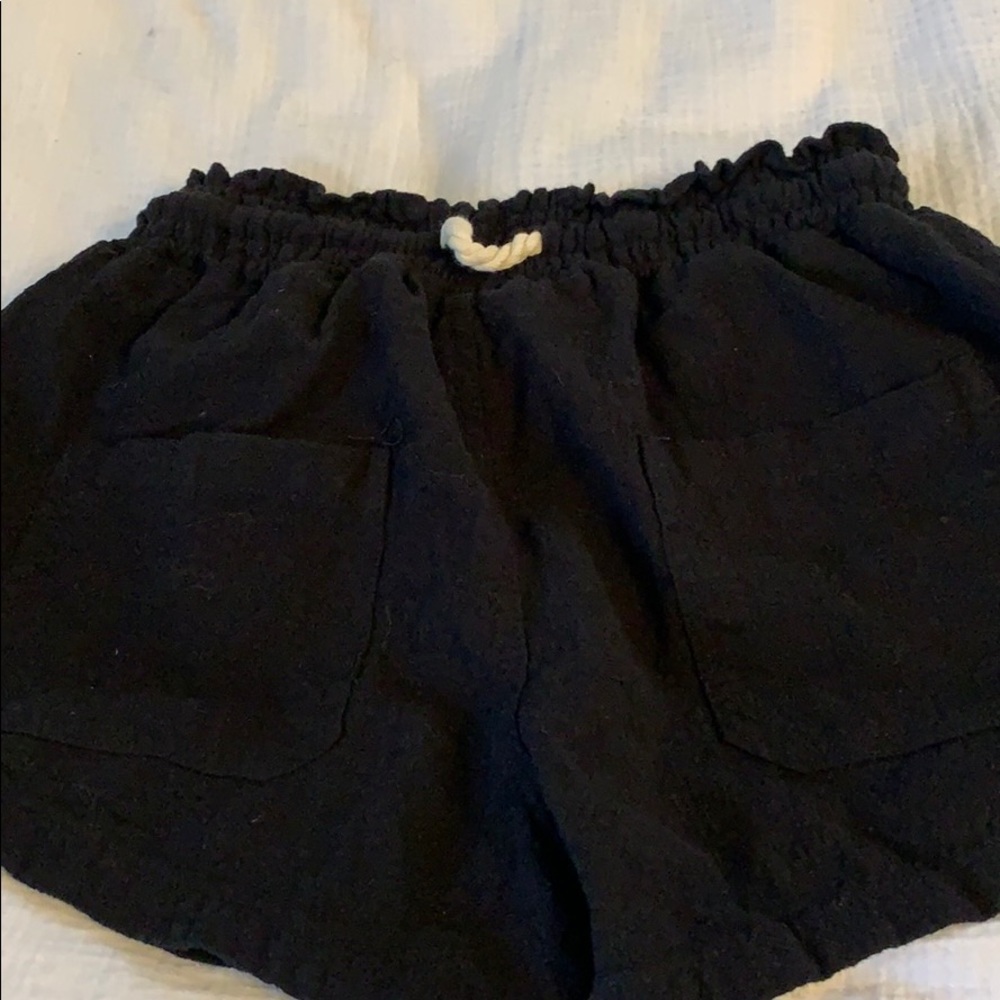 string shorts - Picture 4 of 4